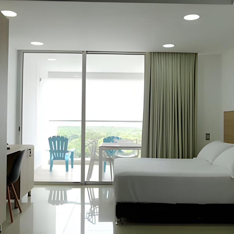 Brand New Condo With Balcony Near Beach & Old Town - Apartamento - 8