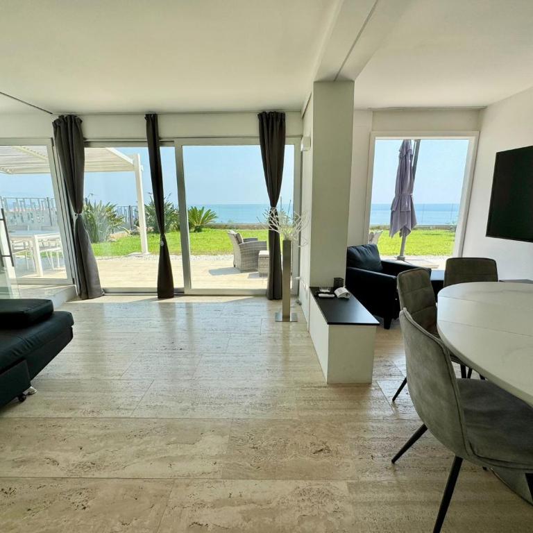 Mont des Olives - Cap D'ail- app1 - Appartement 2 Chambres - 3