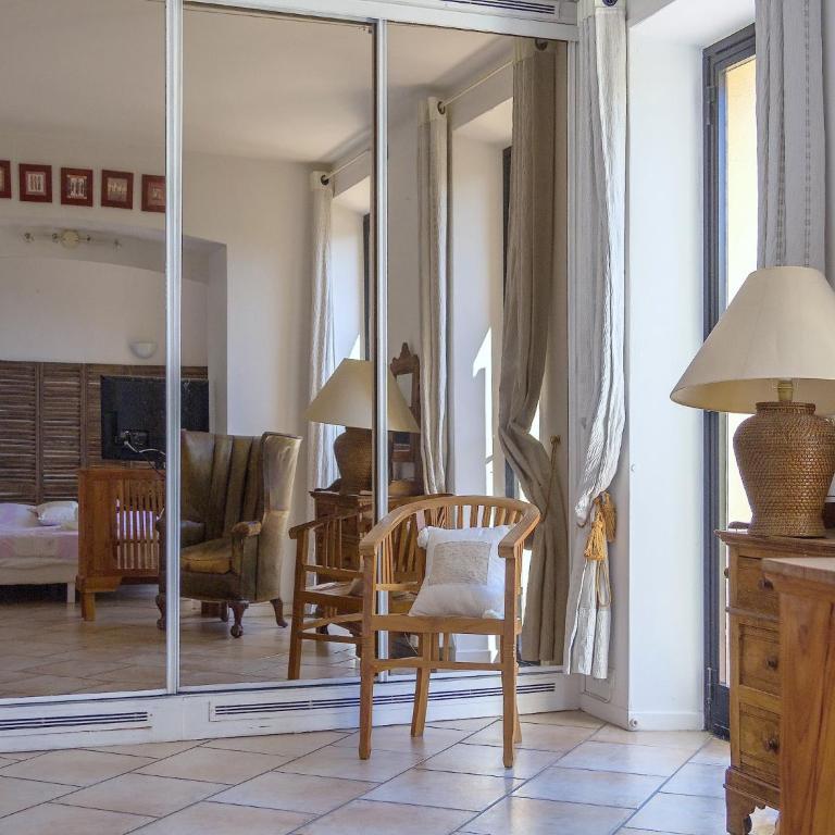 Mansion in Fréjus with Private Pool - Maison de Vacances 4 Chambres - 24
