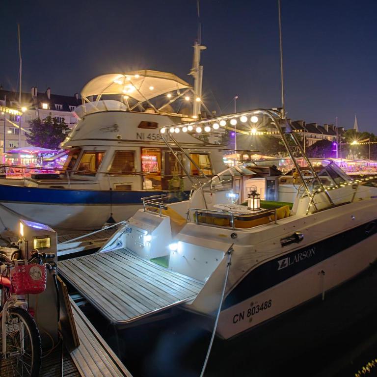 Séjour Insolite sur Ulysse - Bateau - Port de Caen - Casa Mobile - 1