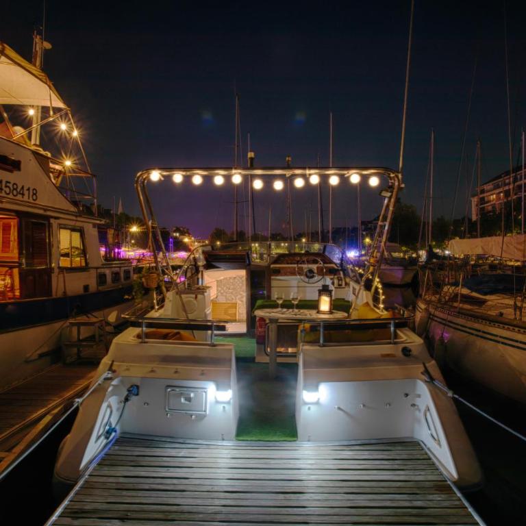 Séjour Insolite sur Ulysse - Bateau - Port de Caen - Casa Mobile - 5