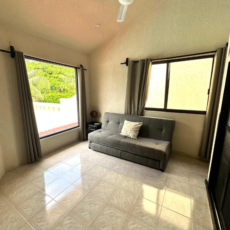 Casa cerca de la zona hotelera con una alberca increíble - Casa de 5 dormitorios - 19