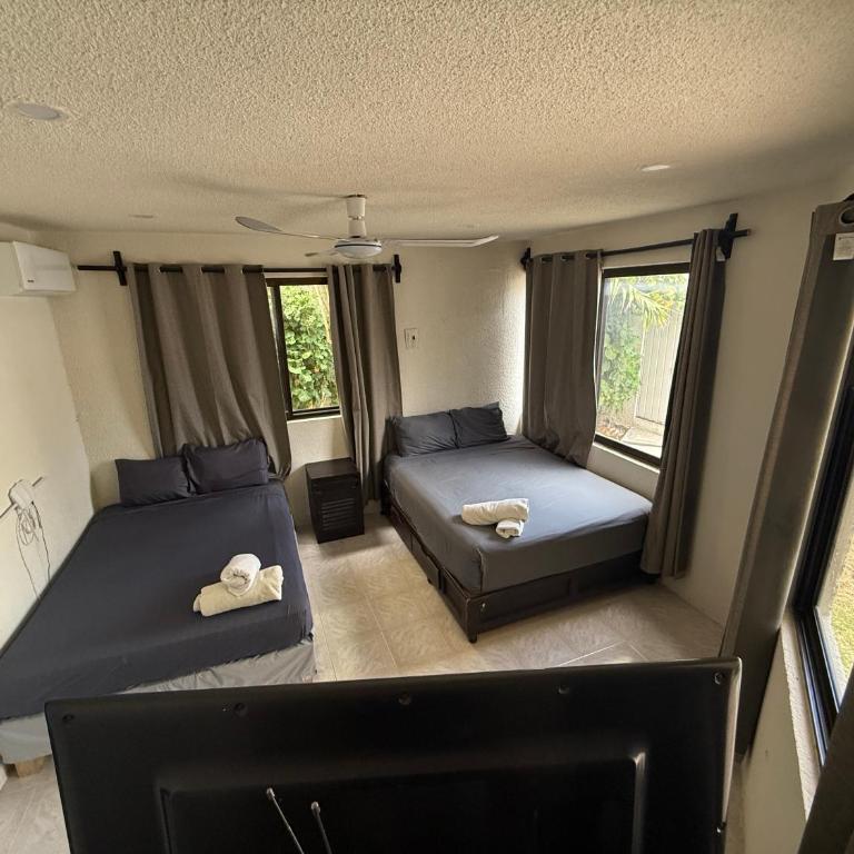 Casa cerca de la zona hotelera con una alberca increíble - Casa de 5 dormitorios - 35