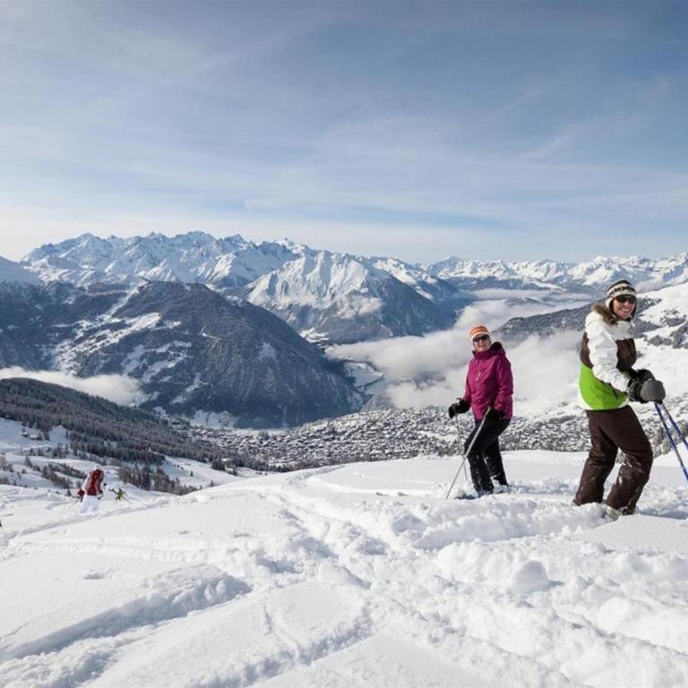 Chalet in La Tzoumaz near Ski Slopes - Superior Chalet - 37