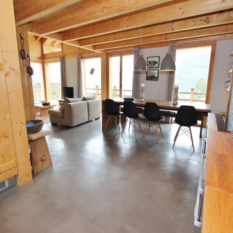 Chalet in La Tzoumaz near Ski Slopes - Superior Chalet - 9
