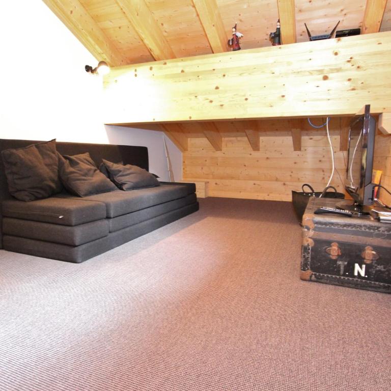 Chalet in La Tzoumaz near Ski Slopes - Superior Chalet - 16