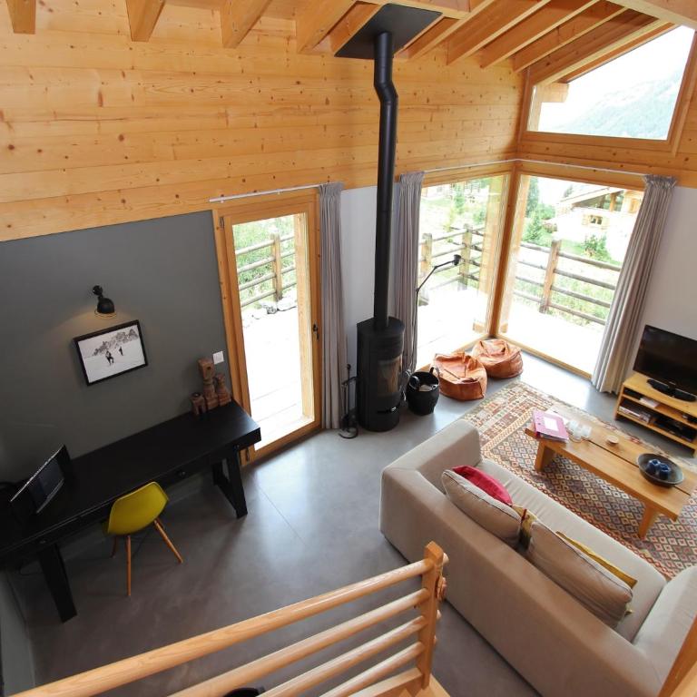 Chalet in La Tzoumaz near Ski Slopes - Superior Chalet - 11