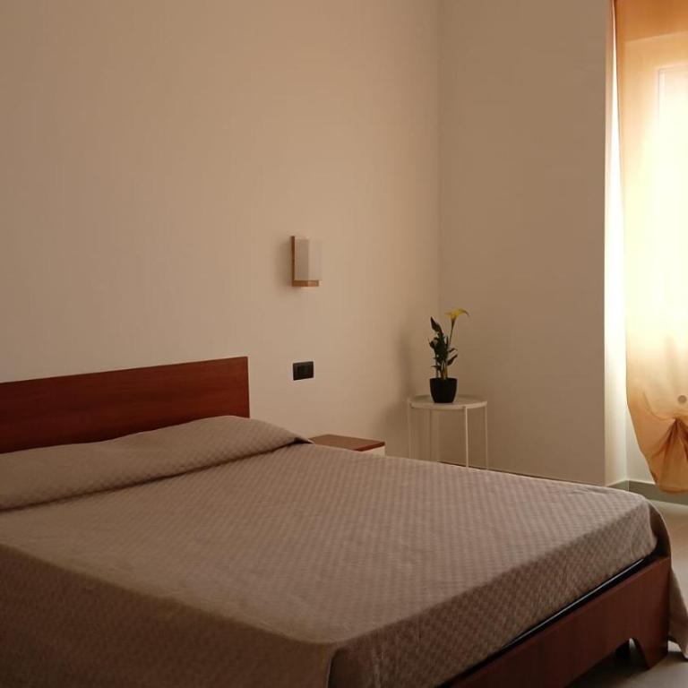 Un Letto a Casteddu - Double Room with Private Bathroom - 7