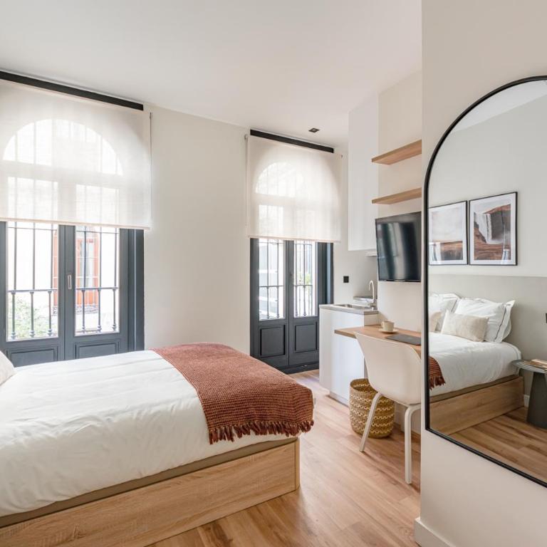 Trees Chueca Apartments - One-Bedroom Apartment - 14