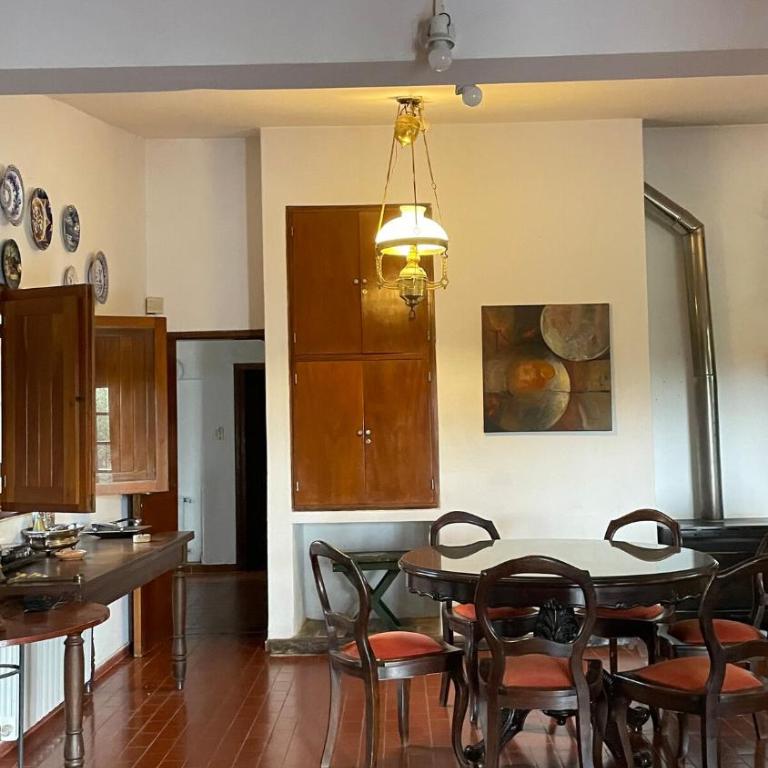 Casa en Ascochinga privado - Four-Bedroom House - 21