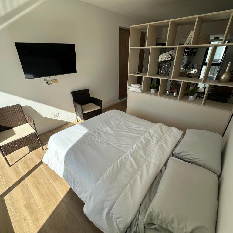 hermoso estudio zona estrategica - Apartamento de 1 dormitorio - 2