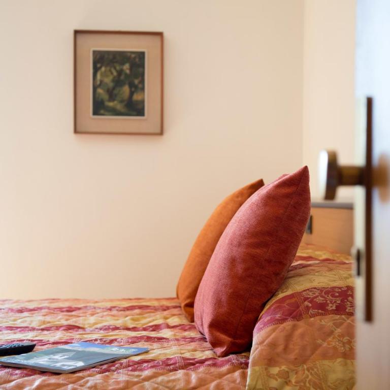 Hotel Antica Croce - Gardaslowemotion - Camera Matrimoniale con Letto Supplementare - 2