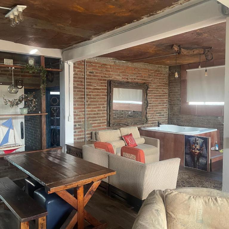 Award winning Loft DT JAKUZZI - Two-Bedroom Apartment - 5