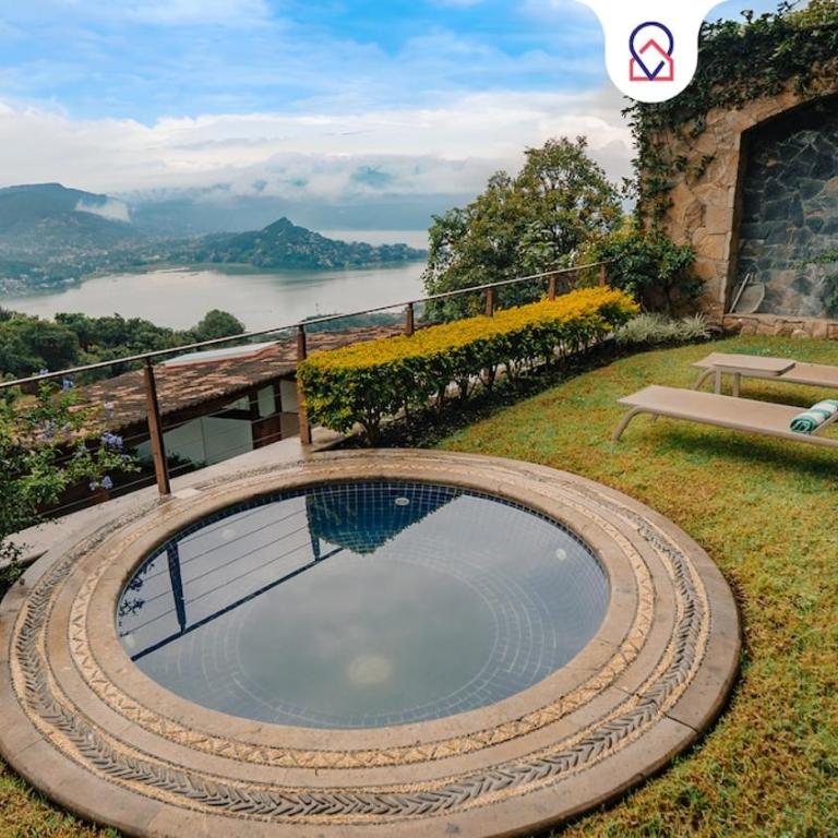 The Suite, Unique Experience in Valle de Bravo 3 BR - Casa de 3 dormitorios - 1