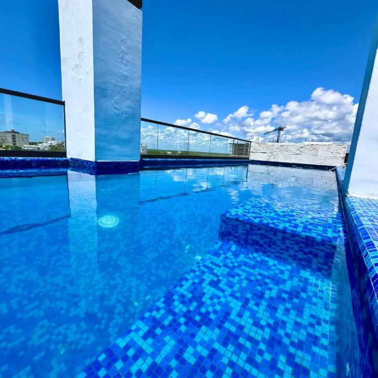 Bright Ocean View Studio with Rooftop Pool Access - Two-Bedroom Apartment - 15