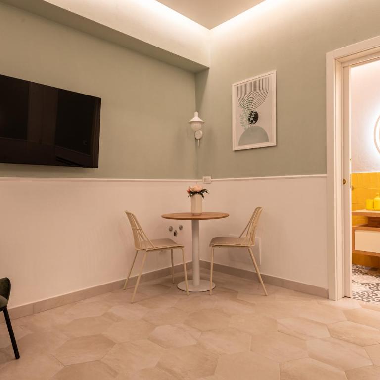 Magical Botanic-Garden Apartments - Camera King - 13