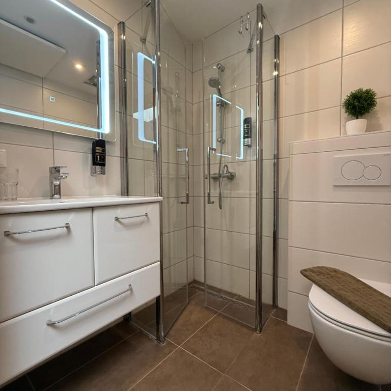 Marco Polo Hotel - Doppel- oder Zweibettzimmer - 7