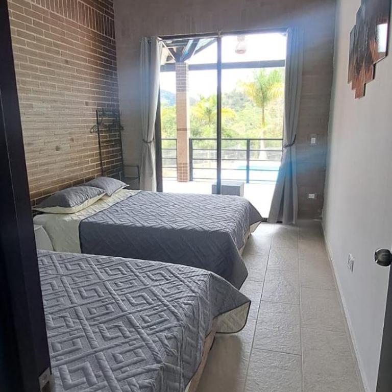 Villa Jana Casa campestre cerca a Villeta - Casa de 4 dormitorios - 12