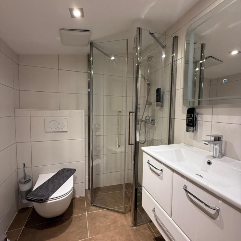 Marco Polo Hotel - Doppel- oder Zweibettzimmer - 2