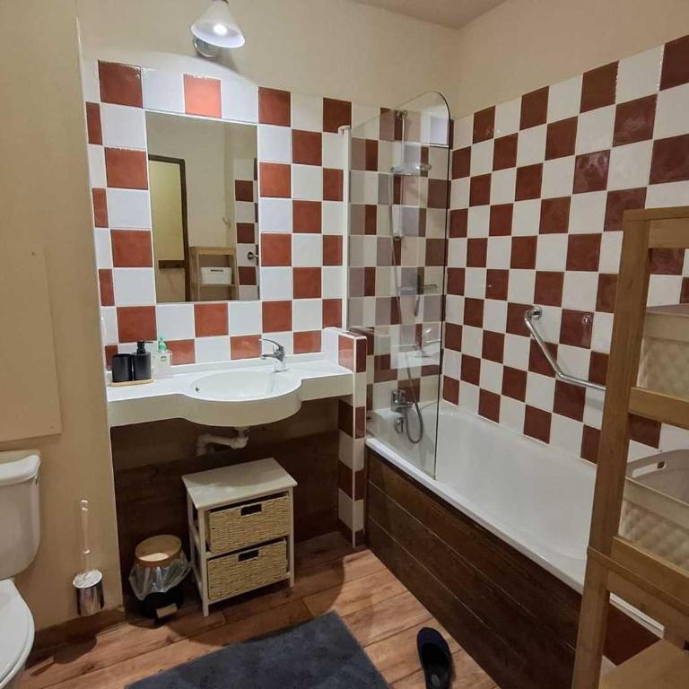 Appartement 2 pièces, 4 pers, balcon et cuisine équipée à Valloire - FR-1-263-589 - Apartamento - 3