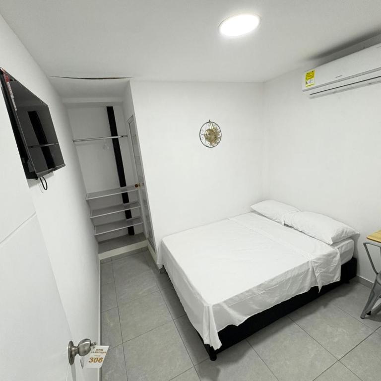 Hotel Santa Marta VIP - Double Room - 11