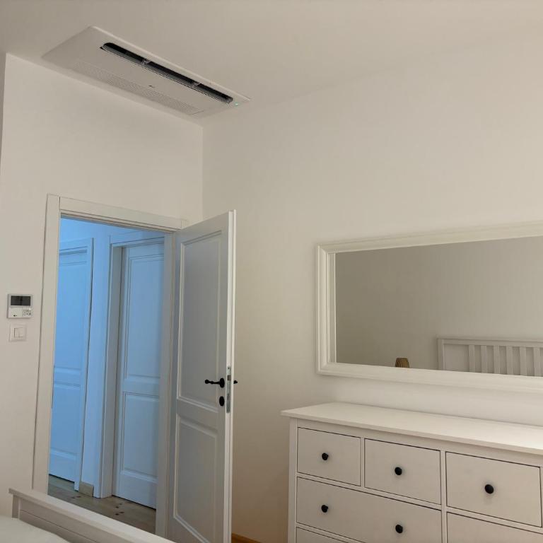 BASTADUR rooms - Dvokrevetna Soba sa Bračnim Krevetom - 2