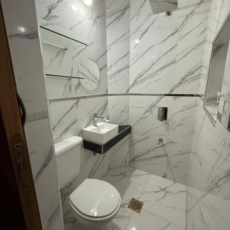 Casa residencial, Sexta sección, Mendoza - Casa de 4 dormitorios - 10