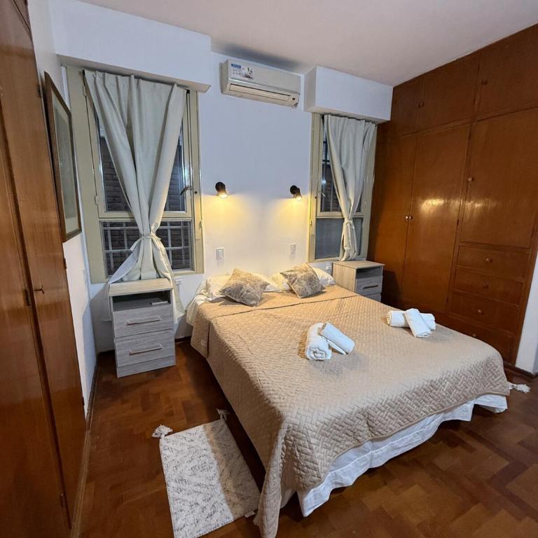 Casa residencial, Sexta sección, Mendoza - Casa de 4 dormitorios - 16