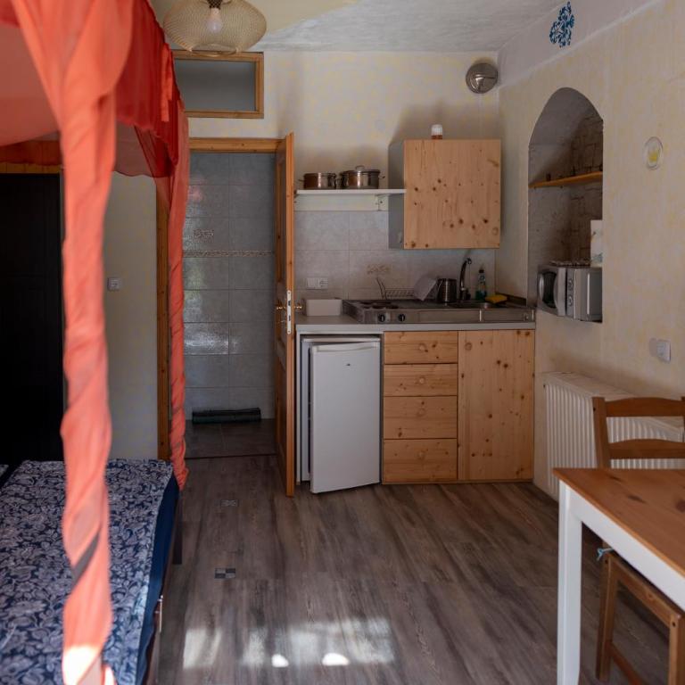 Ferienzimmer (Stanza) in Fondo Trentino - One-Bedroom Apartment - 2