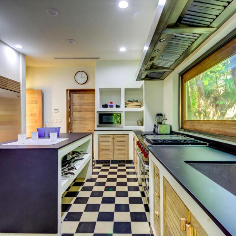 All Inclusive beachfront Villa in Tulum beach - Villa - 5
