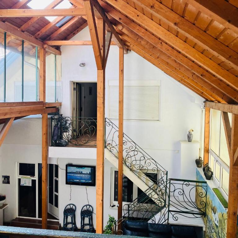 Lovely Garden Executive 100m2 Apartment - Business & Long Stay Novi Sad - Apartman sa 2 Spavaće Sobe - 56
