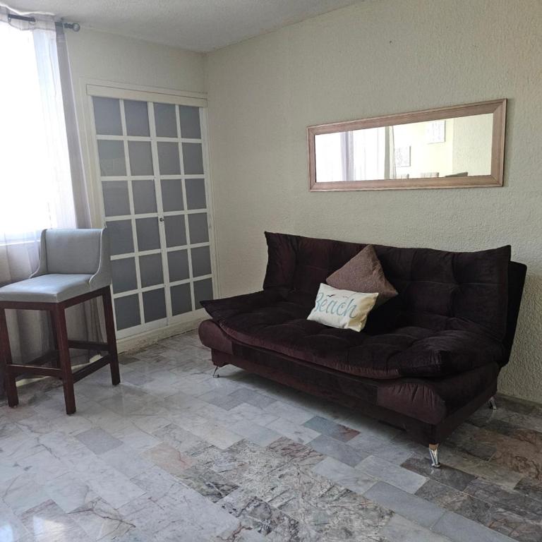 Amplio Condominio Ibis Mazatlán Zona dorada - Three-Bedroom Apartment with View - 14