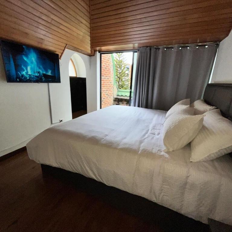 Stylish Penthouse with City View & Private Terrace - Apartamento de 3 dormitorios - 11