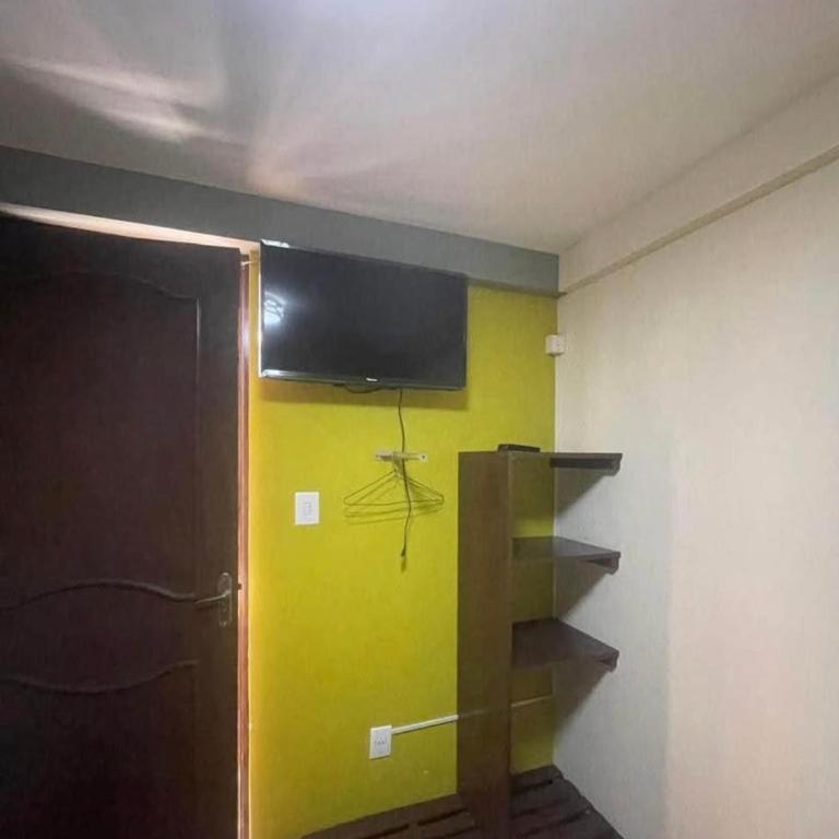 Bonita habitación con baño privado - One-Bedroom Apartment - 4