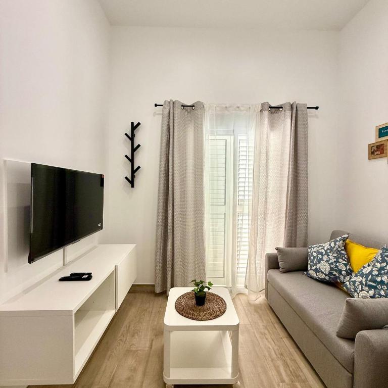 Apartamentos Juvimar - Apartamento con terraza - 1