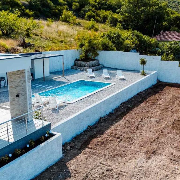 Villa Lumière - Three-Bedroom Villa - 55