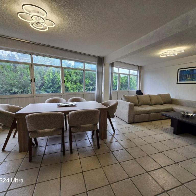 Amplio apartamento sobre Avenida Viaducto - Apartamento Clásico - 8