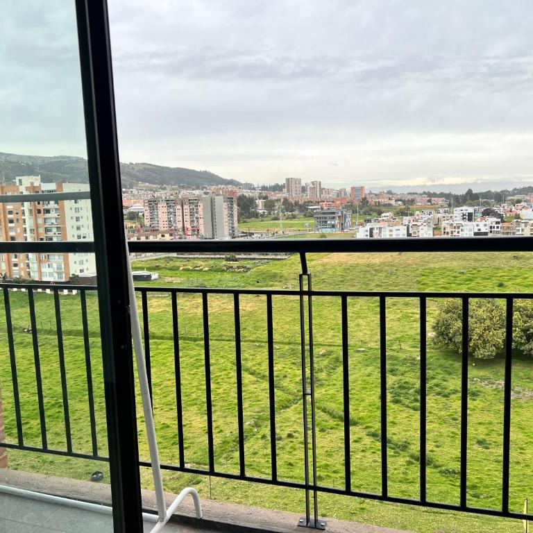 Nuevo Apartamento frente al Centro Comercial VIVA - Apartamento de 2 dormitorios - 5
