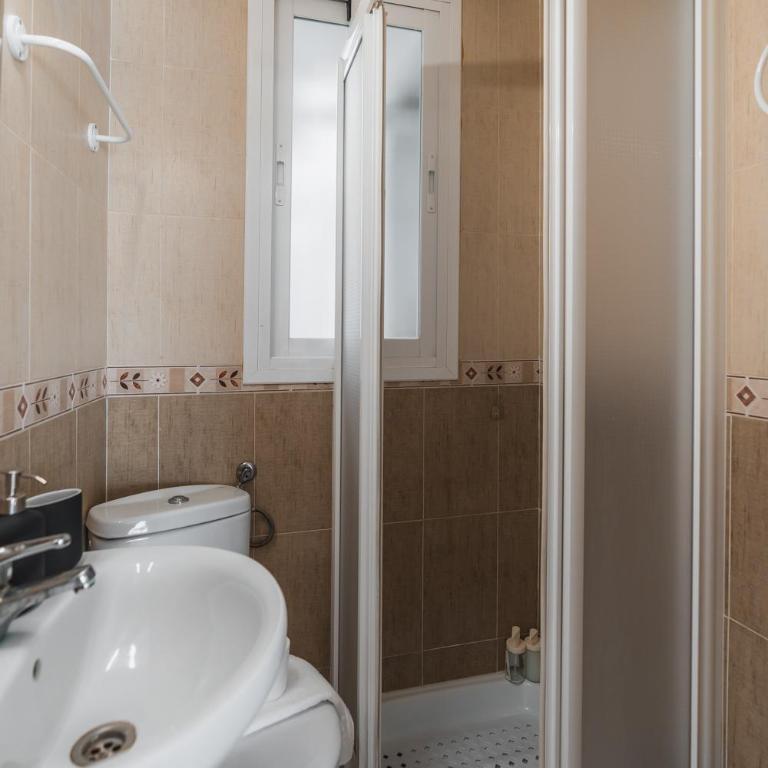 Inmyhome Los Molinos - Three-Bedroom Apartment with View - 23
