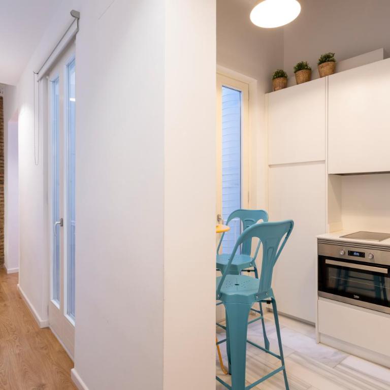 MALIBU - 2dormitorios 2baños - Centro Catedral Granada -TheGallery- - Two-Bedroom Apartment with Balcony - 22