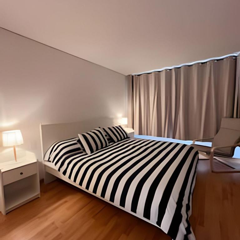 En Nueva de Lyon, familar - Two-Bedroom Apartment - 6