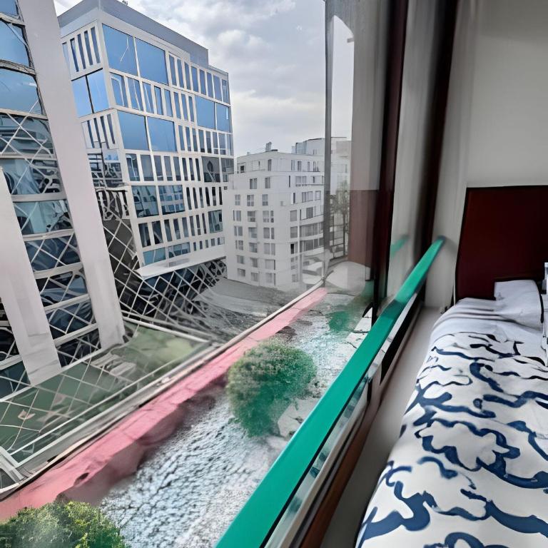 En Nueva de Lyon, familar - Two-Bedroom Apartment - 18