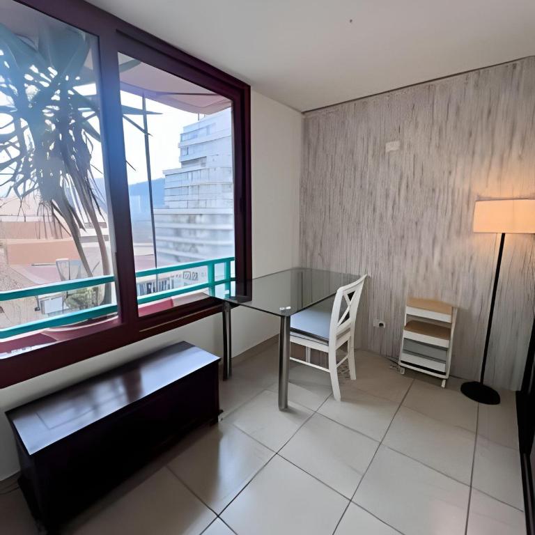 En Nueva de Lyon, familar - Two-Bedroom Apartment - 36