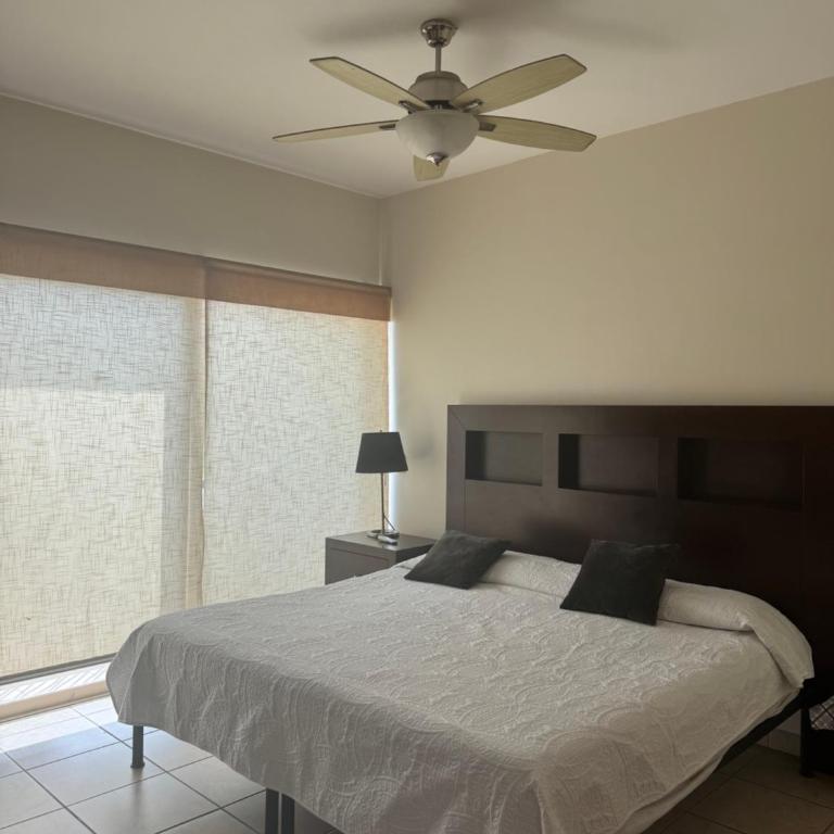 Casa de playa, a pasos del mar - Two-Bedroom House - 10