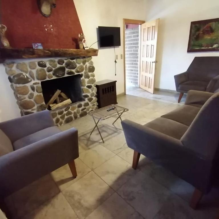 Htl & Villas Las Glorias Mazamitla, céntricas, parking, jardín - Villa de 1 dormitorio - 7
