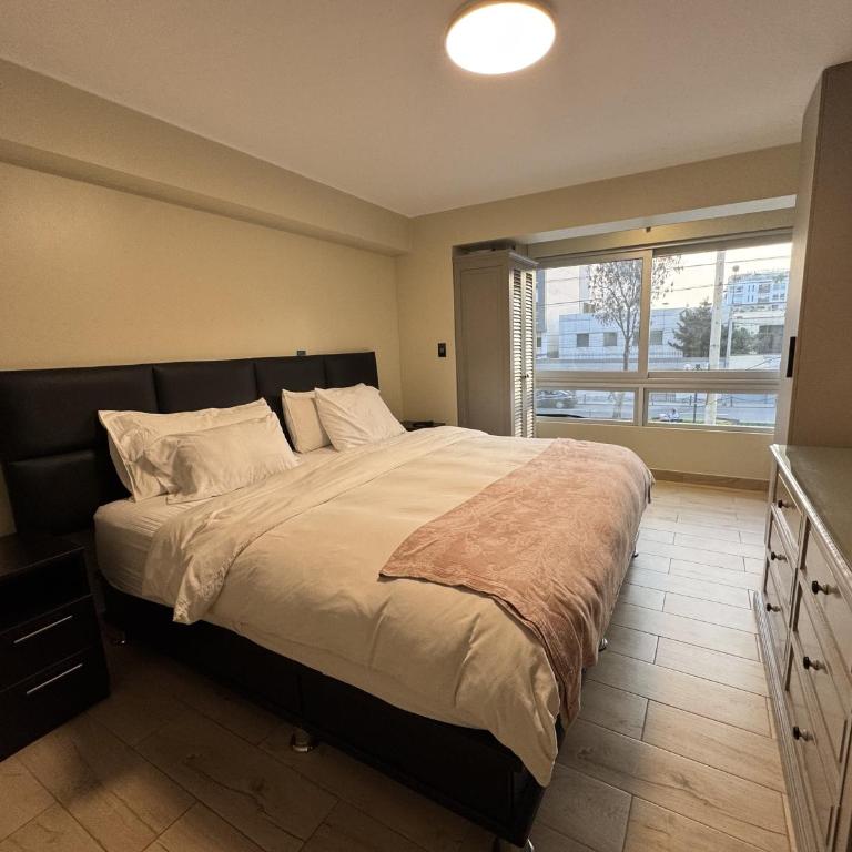 Aparts 4 Days Miraflores 1 Bedroom Executive Apartment 4255 - Apartamento Premium de 1 dormitorio - 1