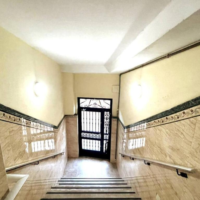 Apartamento Sol y Sur- Netflix y Parking Gratis - Apartamento de 3 dormitorios - 10