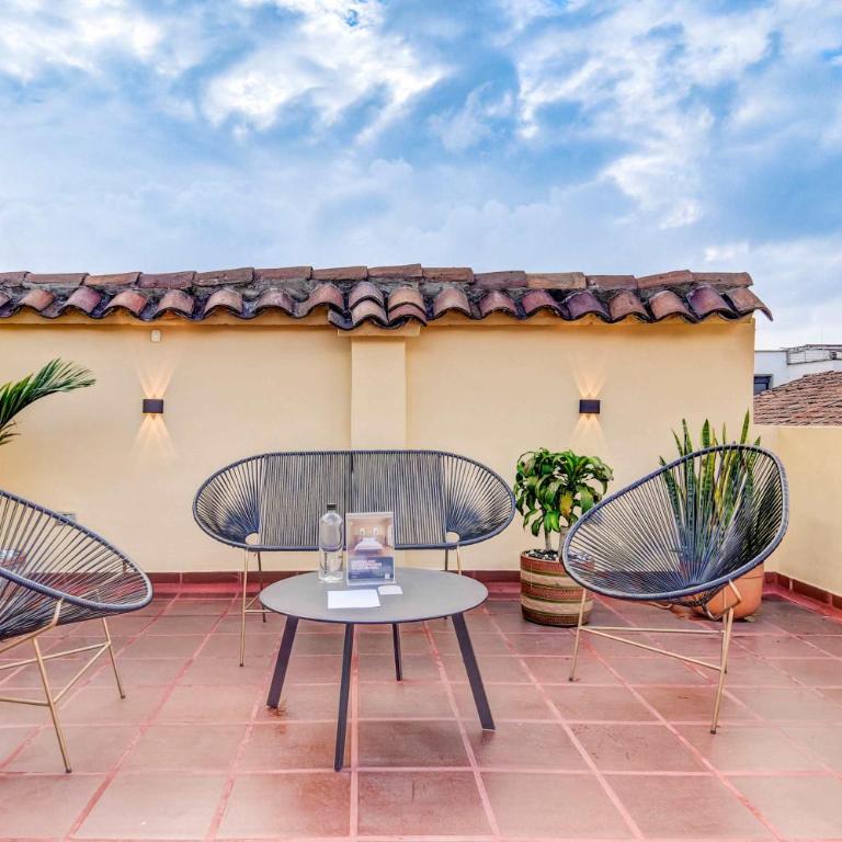 Chic 4BR Getaway in Vibrant La Candelaria - Casa - 61