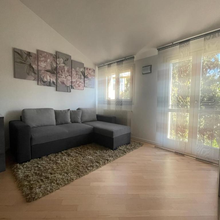 B&B Le Peonie Alloggio centrale vicino al mare - Appartamento con 1 Camera da Letto - Non Fumatori - 1