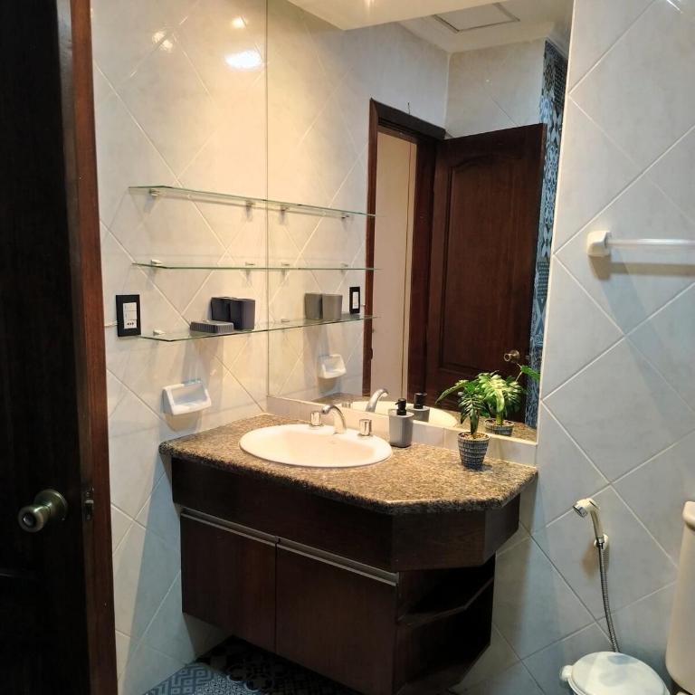 Comfort Security and Prime location - One-Bedroom Apartment - 8